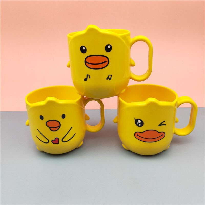 A小黄鸭杯子