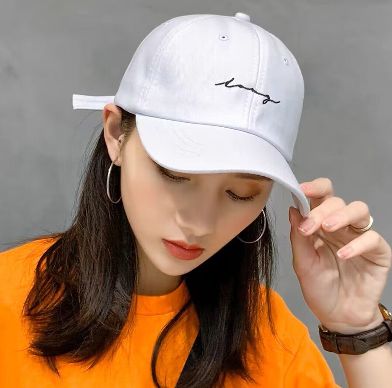 精品棒球帽一顶